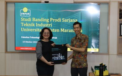 Kunjungan Universitas Kristen Maranatha